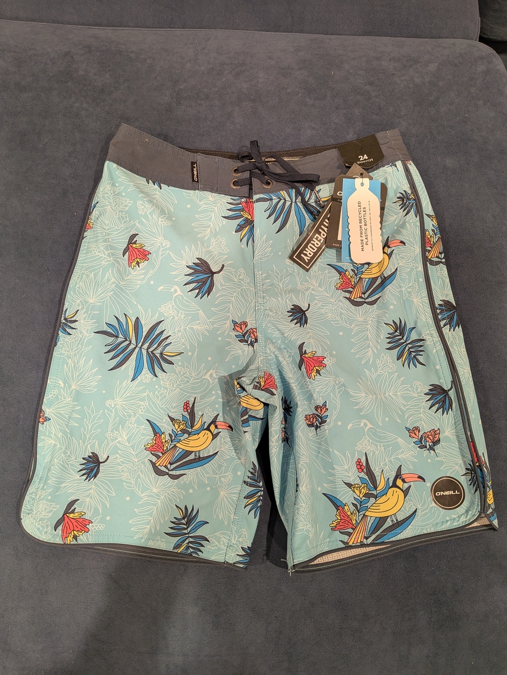 NWT Kids' O'Neill Light Blue Tropical Toucan Boardshorts